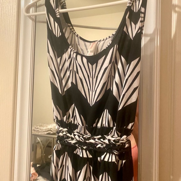 Maxi Dress - Picture 4 of 5